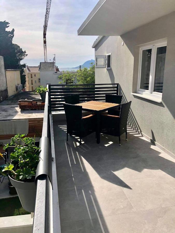 Villa Franko Baška Voda エクステリア 写真