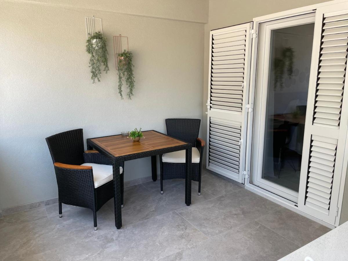 Villa Franko Baška Voda エクステリア 写真