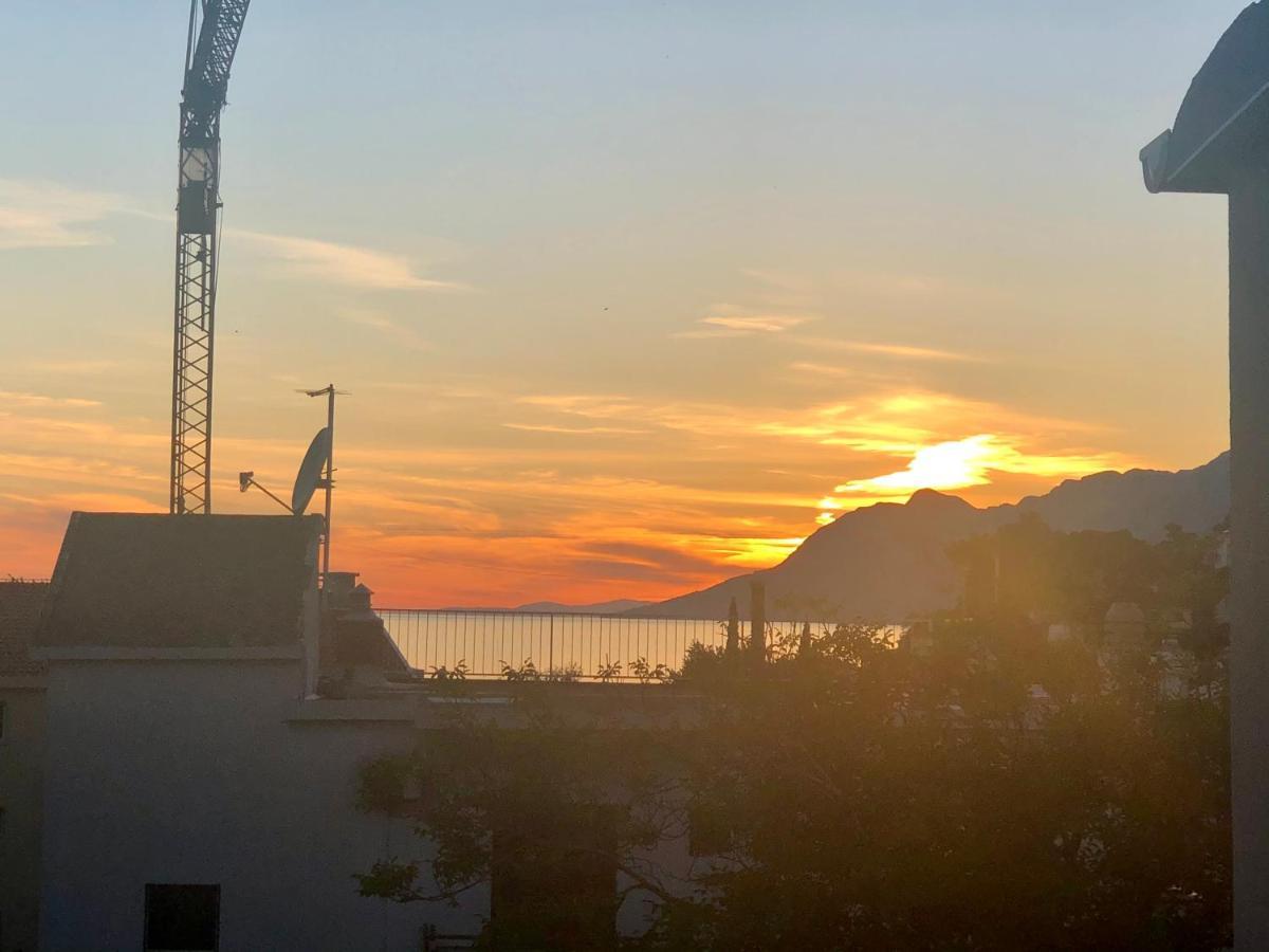 Villa Franko Baška Voda エクステリア 写真